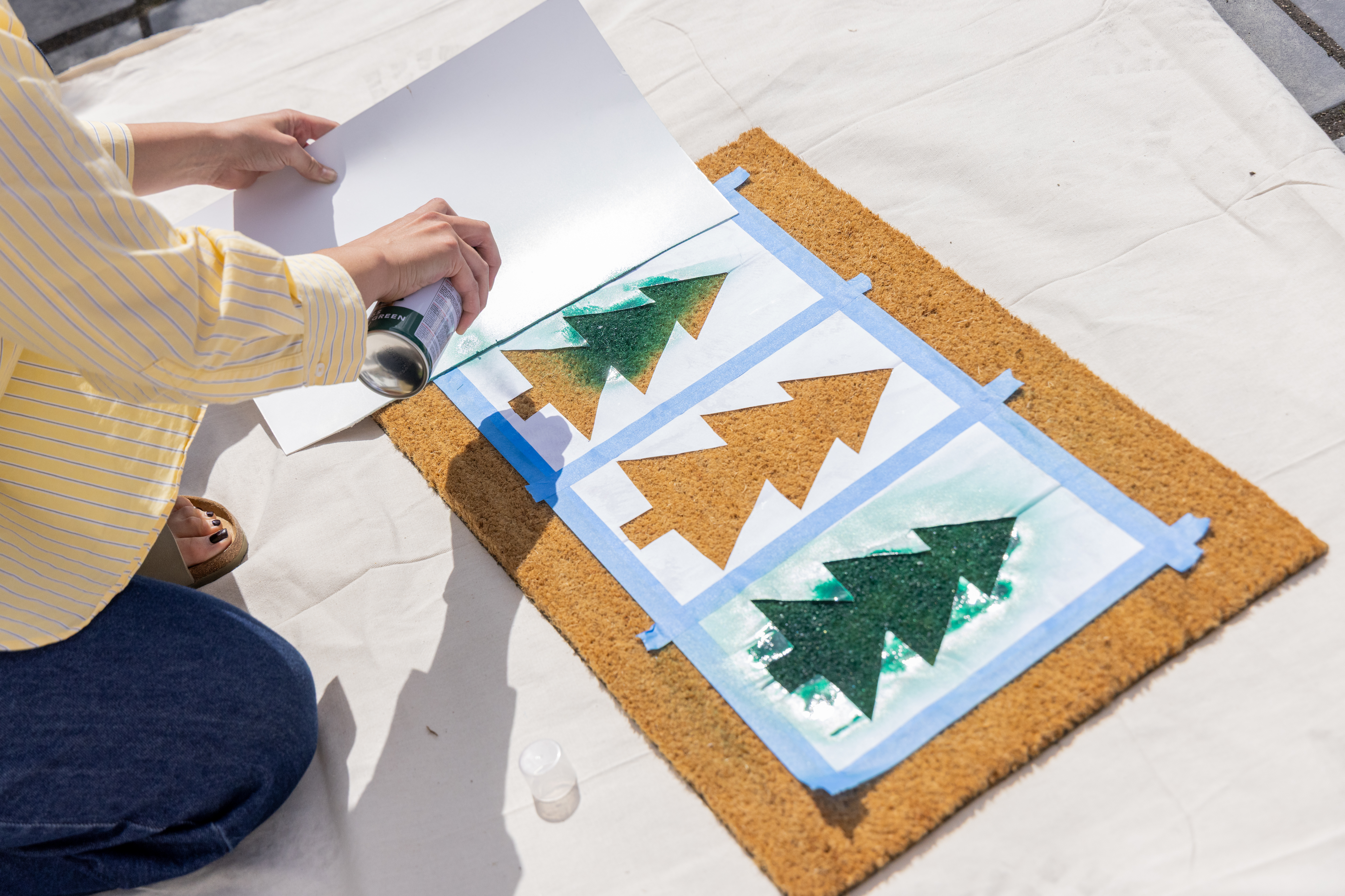 How to Create a Christmas Welcome Mat